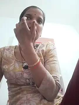 Snapshot of Student_garl_1 chatting on 07-03-26, 11:39 Student garl 1 online show from 07-03-26, 11:39
