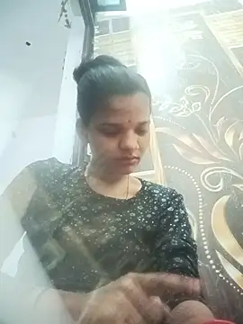Snapshot of Student_garl_1 chatting on 05-28-26, 12:07 Student garl 1 online show from 05-28-26, 12:07