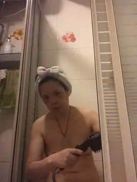 Snapshot of nidejiejie chatting on 06-14-26, 02:29 nidejiejie online show from 06-14-26, 02:29