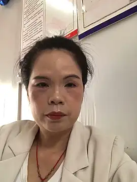 Snapshot of nidejiejie chatting on 05-18-26, 01:50 nidejiejie online show from 05-18-26, 01:50