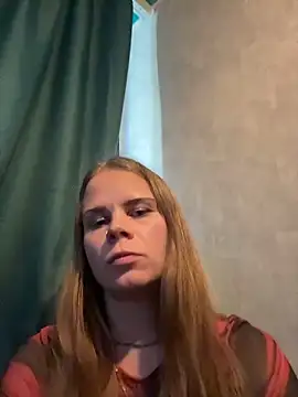Snapshot of MaryMathews_ chatting on 06-06-26, 02:39 MaryMathews online show from 06-06-26, 02:39
