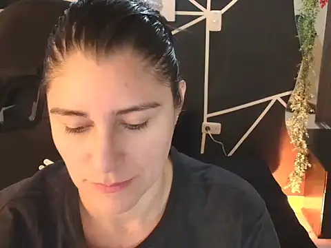 Snapshot of LUCYMILF_SEXY chatting on 05-14-26, 05:54 LUCYMILF SEXY online show from 05-14-26, 05:54