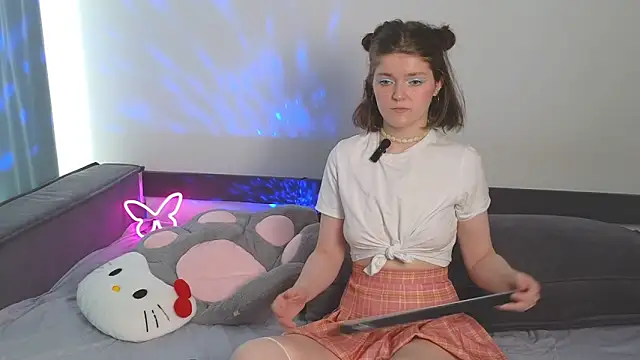 Annpopsy online show from 05-22-26, 03:21