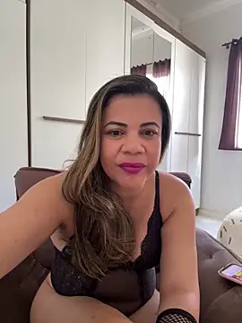 Snapshot of lary8 chatting on 05-29-26, 04:57 lary8 online show from 05-29-26, 04:57