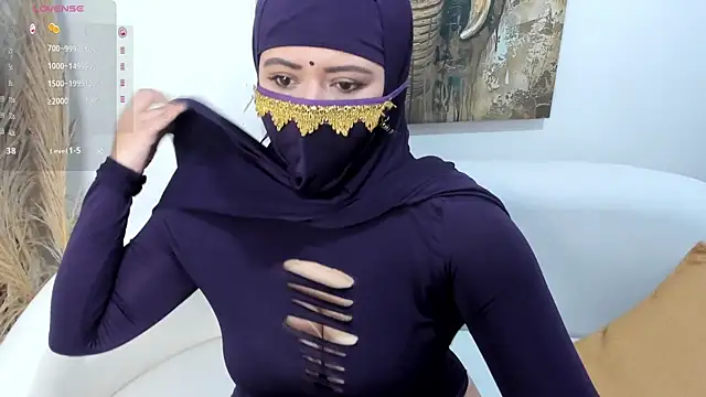 Snapshot of yasmin_dina chatting on 05-08-26, 01:26 yasmin dina online show from 05-08-26, 01:26