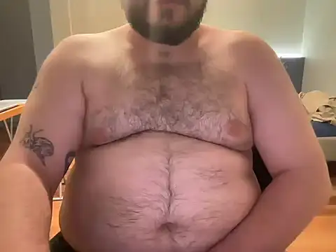 Snapshot of dirtyspitbearwhrrr chatting on 06-15-26, 09:47 dirtyspitbearwhrrr online show from 06-15-26, 09:47