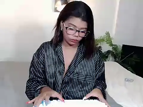 charlene pretty online show from 06-07-26, 12:10