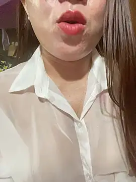 Poppy dogy online show from 05-16-26, 02:10