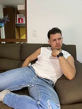 Snapshot of santistart chatting on 05-31-26, 03:45 santistart online show from 05-31-26, 03:45