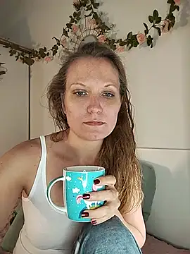 Candy Cougar online show from 05-29-26, 07:14