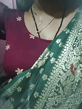 Snapshot of sexy_riya16 chatting on 06-20-26, 01:27 sexy riya16 online show from 06-20-26, 01:27