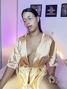 Raven stonee01 online show from 06-25-26, 01:25