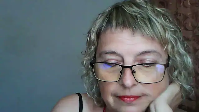 ElizabethGorden online show from 06-22-26, 12:02