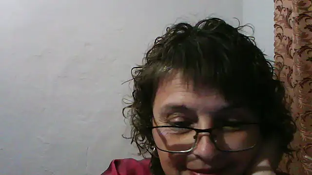 Snapshot of ElizabethGorden chatting on 05-24-26, 06:52 ElizabethGorden online show from 05-24-26, 06:52