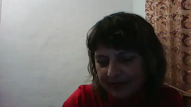 Snapshot of ElizabethGorden chatting on 05-13-26, 05:20 ElizabethGorden online show from 05-13-26, 05:20
