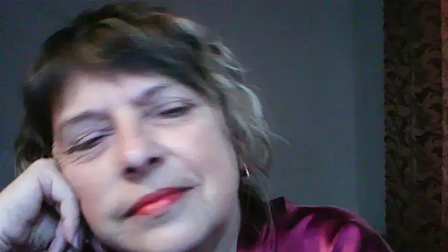 Snapshot of ElizabethGorden chatting on 05-11-26, 03:19 ElizabethGorden online show from 05-11-26, 03:19