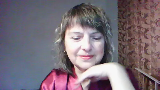 Snapshot of ElizabethGorden chatting on 05-18-26, 03:50 ElizabethGorden online show from 05-18-26, 03:50