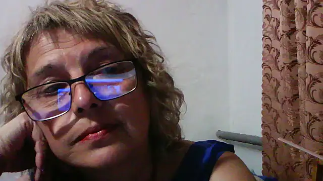 ElizabethGorden online show from 06-27-26, 07:09