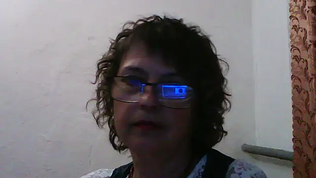 Snapshot of ElizabethGorden chatting on 06-02-26, 05:35 ElizabethGorden online show from 06-02-26, 05:35