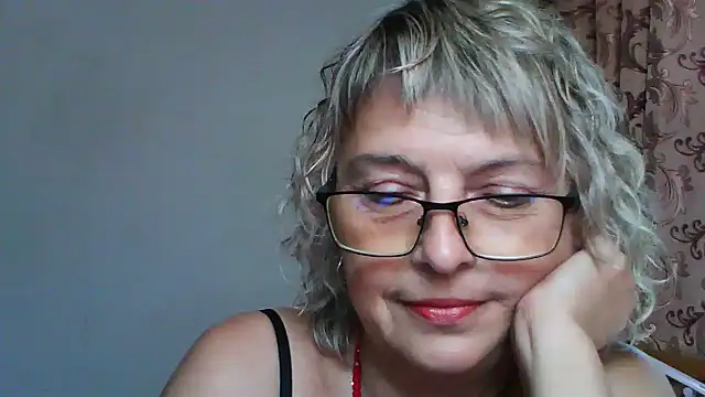ElizabethGorden online show from 08-03-26, 01:39