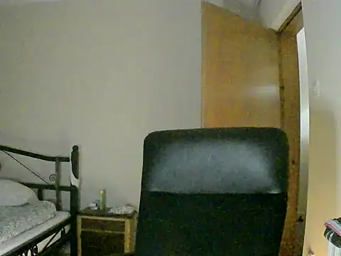 MacMillan69 online show from 05-07-26, 10:46