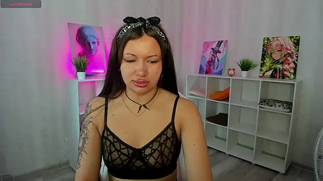 Snapshot of VeloraLuxe chatting on 07-06-26, 02:51 VeloraLuxe online show from 07-06-26, 02:51