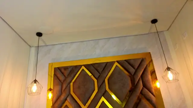 Snapshot of Ey_Im_simone_ chatting on 05-12-26, 12:22 Ey Im simone online show from 05-12-26, 12:22