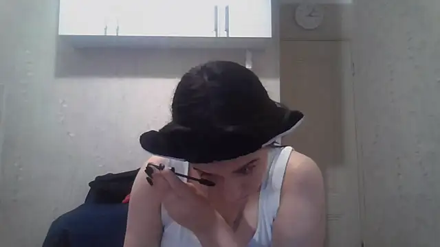 Snapshot of GrayceDeclet chatting on 07-09-26, 05:56 GrayceDeclet online show from 07-09-26, 05:56