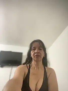 Snapshot of Soy_Camila8 chatting on 05-31-26, 10:21 Soy Camila8 online show from 05-31-26, 10:21