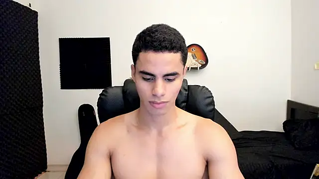Snapshot of chicozen chatting on 06-02-26, 02:06 chicozen online show from 06-02-26, 02:06