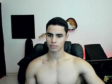 Snapshot of chicozen chatting on 06-01-26, 01:33 chicozen online show from 06-01-26, 01:33