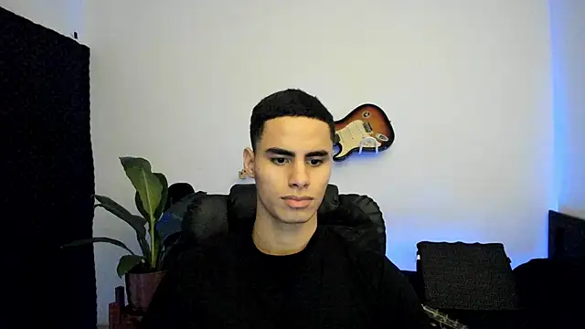 Snapshot of chicozen chatting on 05-04-26, 04:21 chicozen online show from 05-04-26, 04:21
