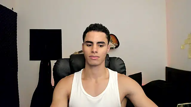 Snapshot of chicozen chatting on 06-09-26, 04:30 chicozen online show from 06-09-26, 04:30