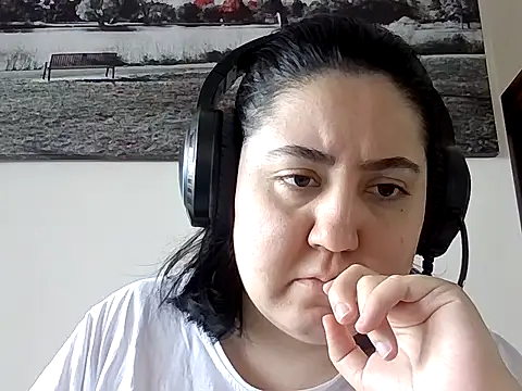 IsabellaJacobs online show from 05-08-26, 11:25