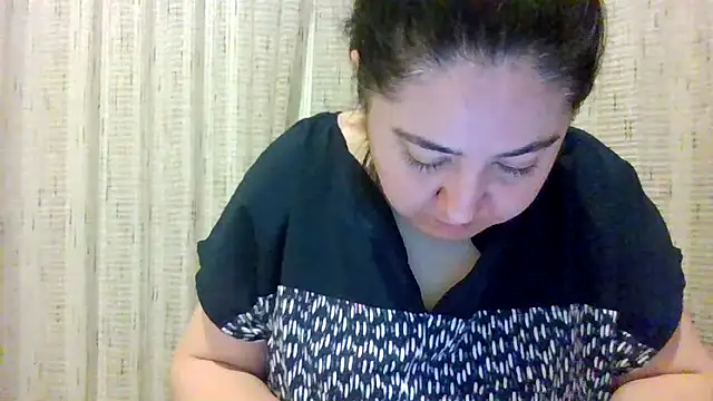 IsabellaJacobs online show from 05-31-26, 06:31