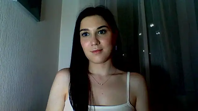 Snapshot of Katiee_Foxi chatting on 05-25-26, 09:35 Katiee Foxi online show from 05-25-26, 09:35