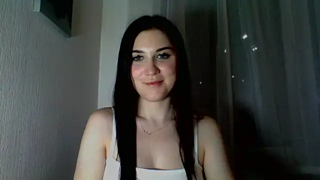 Snapshot of Katiee_Foxi chatting on 05-13-26, 07:21 Katiee Foxi online show from 05-13-26, 07:21