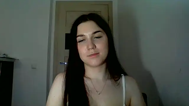 Snapshot of Katiee_Foxi chatting on 06-15-26, 06:51 Katiee Foxi online show from 06-15-26, 06:51