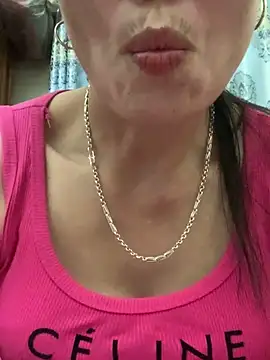 Snapshot of MimiSex6996 chatting on 05-12-26, 01:50 MimiSex6996 online show from 05-12-26, 01:50