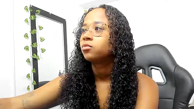 wizarpamela online show from 07-18-26, 04:04