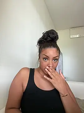 juicyprincess66 online show from 06-09-26, 04:19