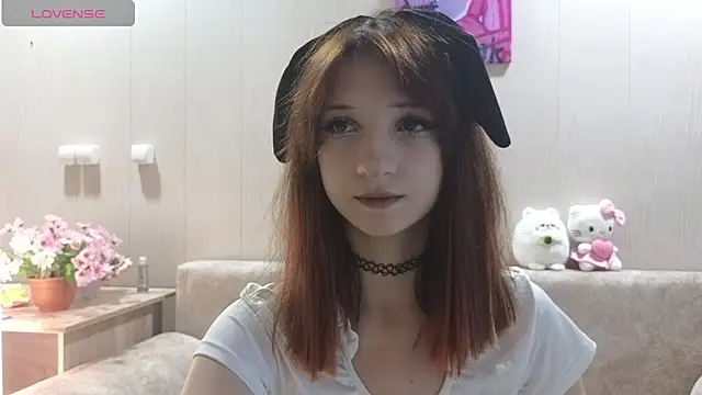 StasyFoxx1 online show from 05-28-26, 07:05