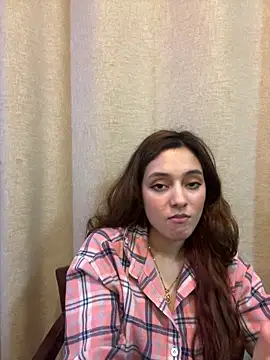 Lilywant online show from 06-14-26, 04:08