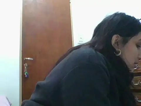 Snapshot of babyangel2002 chatting on 05-22-26, 07:45 babyangel2002 online show from 05-22-26, 07:45