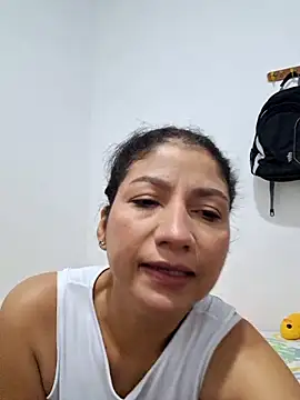 Rosa1079 online show from 05-20-26, 12:13
