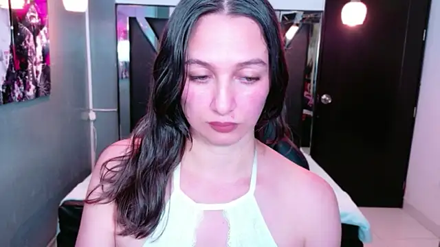 Megan Rai online show from 05-20-26, 08:39