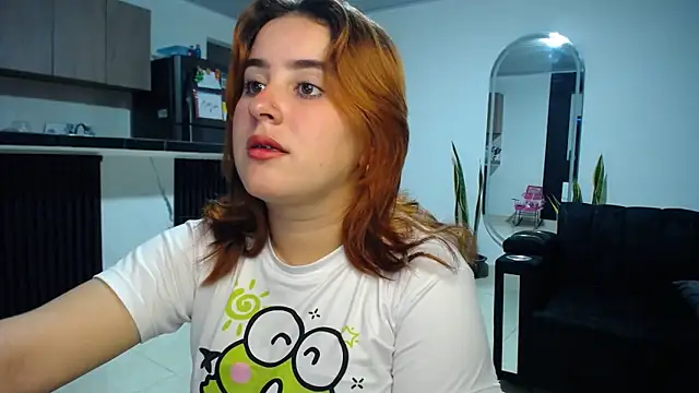 Snapshot of sweet_bella_29 chatting on 06-01-26, 02:34 sweet bella 29 online show from 06-01-26, 02:34