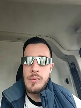 mrfitmuscle online show from 05-05-26, 04:21