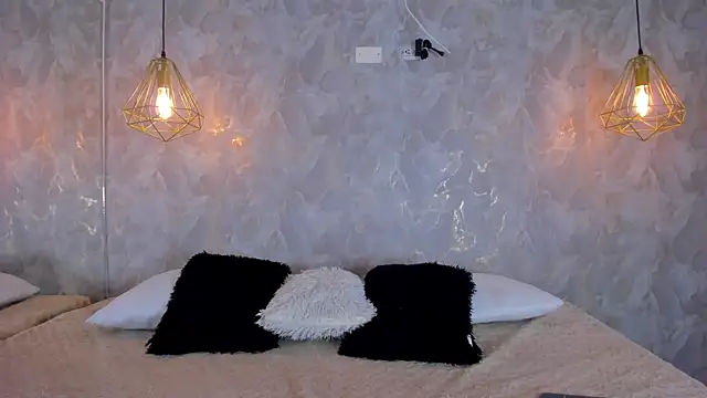 Snapshot of thalira_angels chatting on 07-01-26, 02:06 thalira angels online show from 07-01-26, 02:06