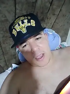 latino hott  online show from 05-05-26, 11:41